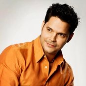 Rey Ruiz - List pictures