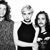 Sunflower Bean - List pictures