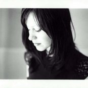 Orenda Fink - List pictures