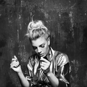 Emma - List pictures