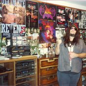 Dark Angel - List pictures