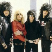 Motley Crue - List pictures