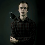 Peter Broderick - List pictures