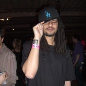 4th Pyramid - List pictures