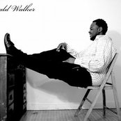 Gerald Walker - List pictures