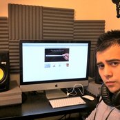 Rameses B - List pictures