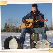 Chad Vangaalen - List pictures