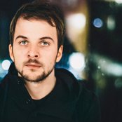 Nils Frahm - List pictures