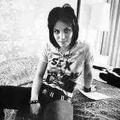Joan Jett - List pictures