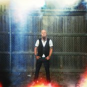 Charlie Hall - List pictures