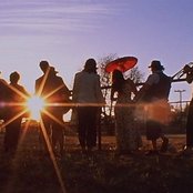 Edward Sharpe & The Magnetic Zeros - List pictures