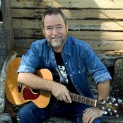 John Williamson - List pictures