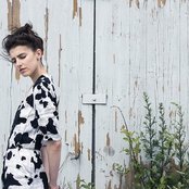 Never Sol - List pictures