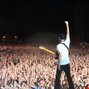 Tom Morello - List pictures