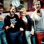 Go Back To The Zoo - List pictures