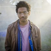 Toro Y Moi - List pictures