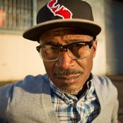 Karl Denson - List pictures