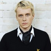 Mr Hudson - List pictures