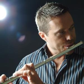 Nicholas Gunn - List pictures