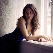 Jennifer Brown - List pictures