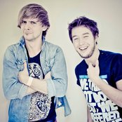 The Noisy Freaks - List pictures