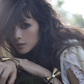 Olivia - List pictures