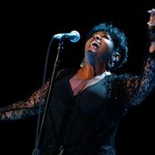 Anita Baker - List pictures