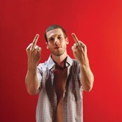 Ashley Macisaac - List pictures