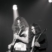 Lynard Skynard - List pictures