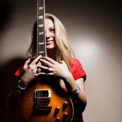 Joanne Shaw Taylor - List pictures