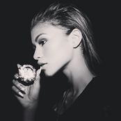 Zendaya Coleman - List pictures