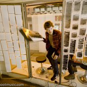 When Saints Go Machine - List pictures