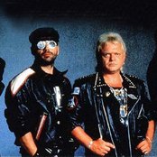 Accept - List pictures