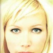 Nina Persson - List pictures