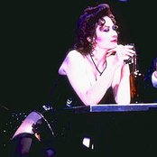 Linda Eder - List pictures