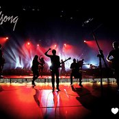 Hillsong Worship - List pictures