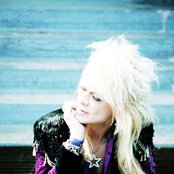 Michael Monroe - List pictures