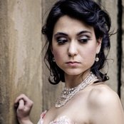 Brandi Disterheft - List pictures