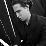 Alfredo Rodriguez - List pictures