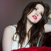 Carly Rae Japsen - List pictures