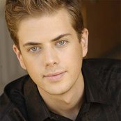 Scott Macintyre - List pictures