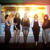 September Girls - List pictures