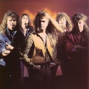 Helloween - List pictures