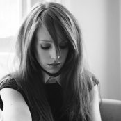 Laura Welsh - List pictures