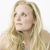 Kerry Ellis - List pictures