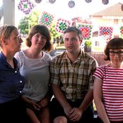 Knife Pleats - List pictures