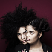 Ibeyi - List pictures