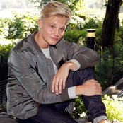 Benjamin - List pictures