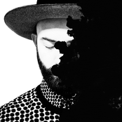 Woodkid - List pictures