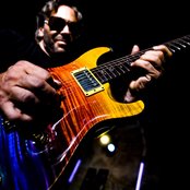 Al Di Meola - List pictures